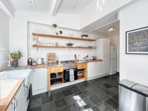 Photo 25- click for photo gallery